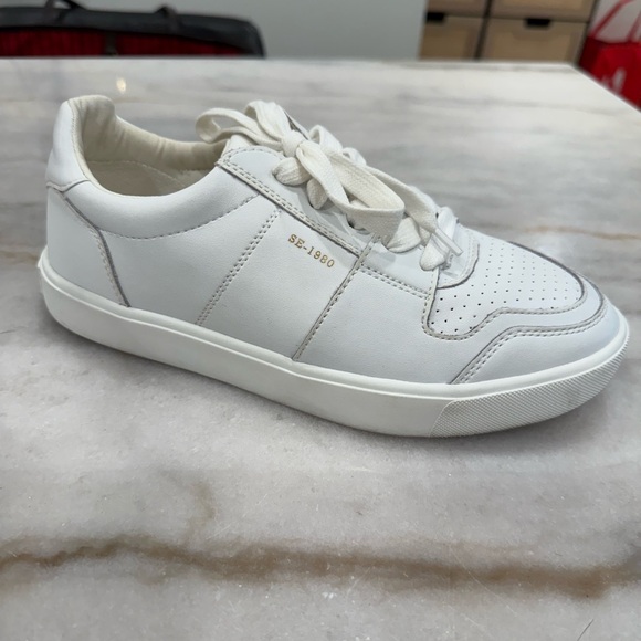 Sam Edelman sneaker - Picture 10 of 11